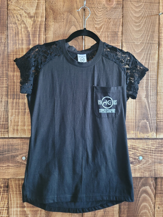 BLACK LACE SLEEVE TSHIRT